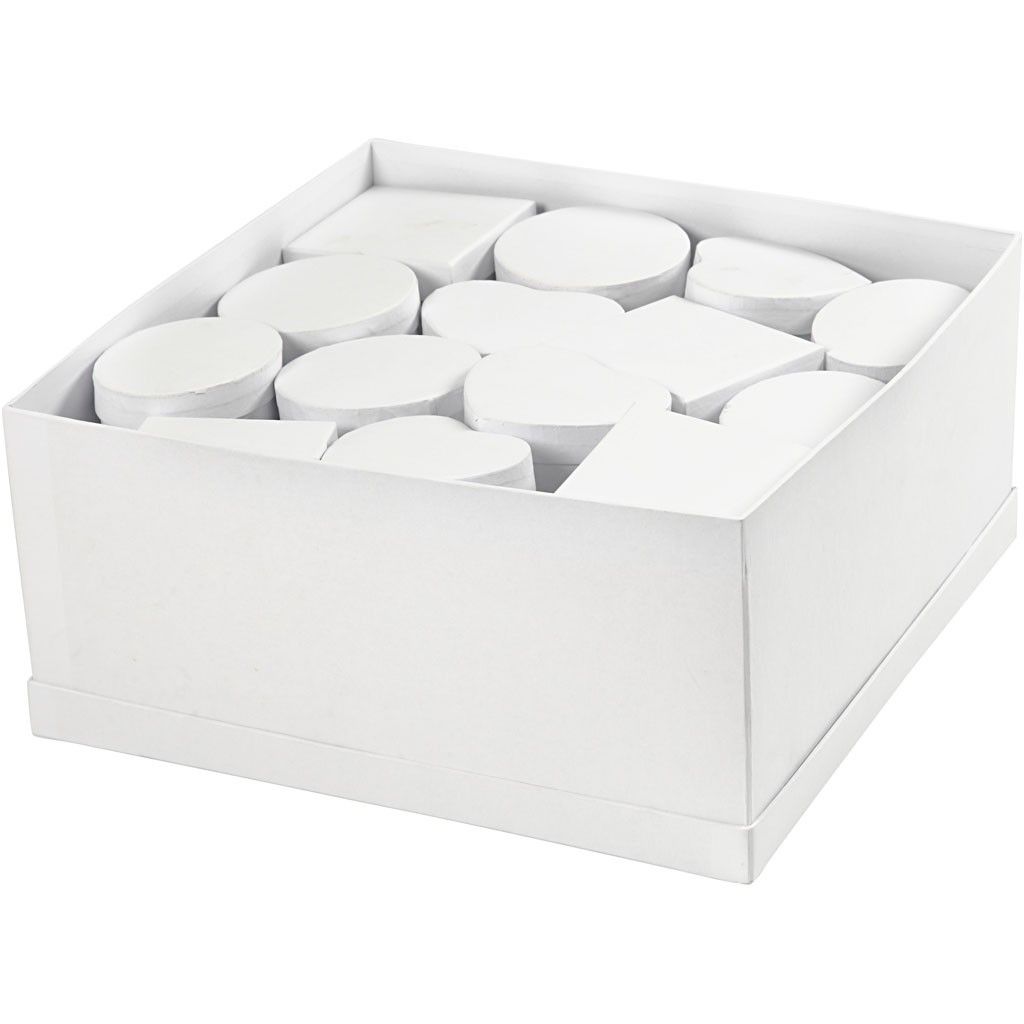 Witte doosjes van papier-mache