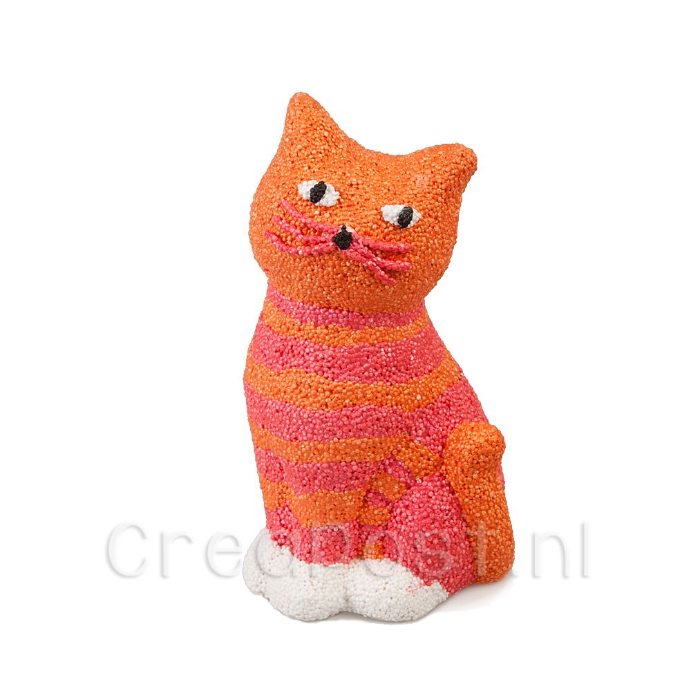 Knutselidee: spaarpot kat versierd met Foam Clay