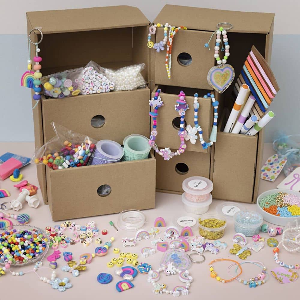 Knutselstation Sieraden maken - binnenzijde