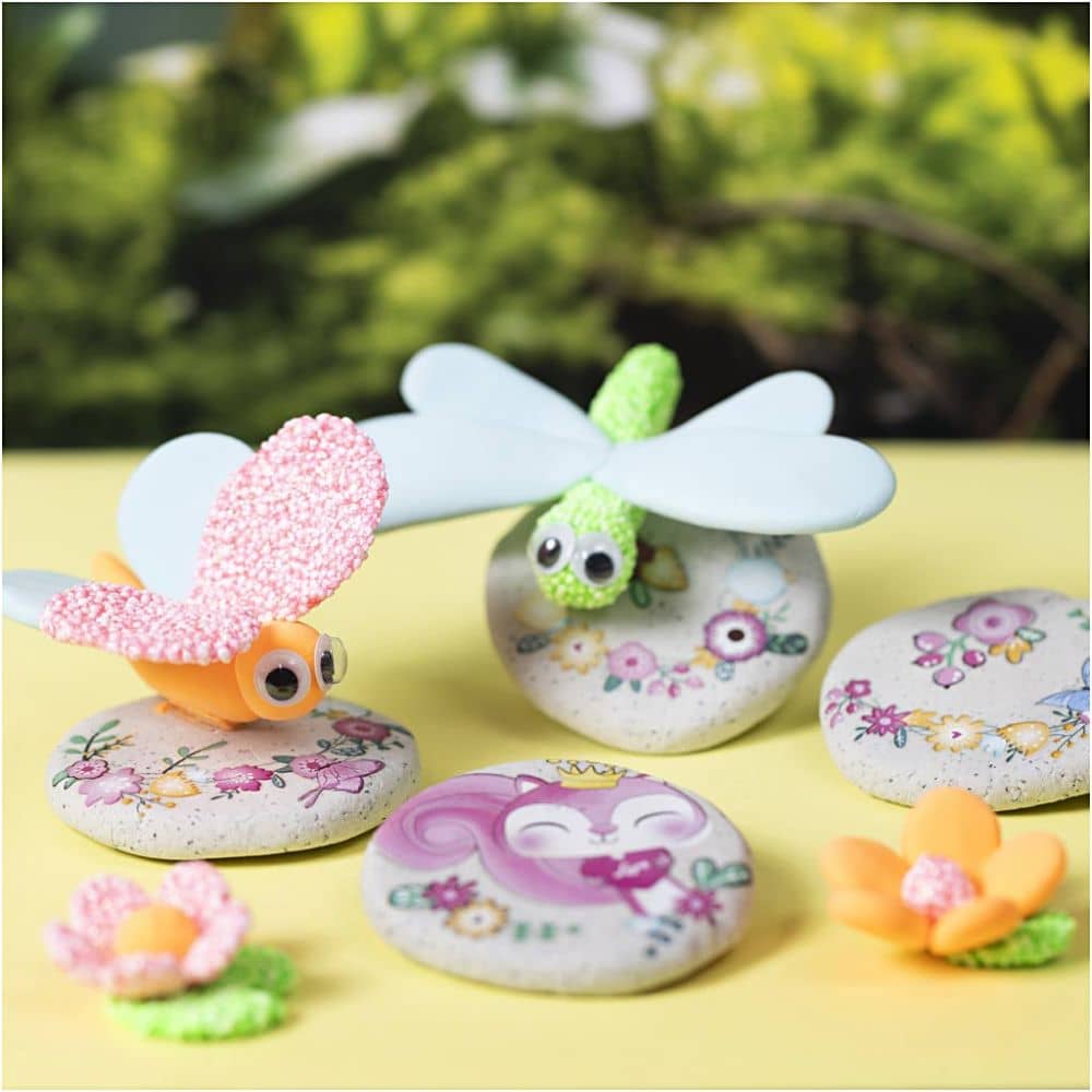 Voorbeeld libellen en vlinders van Foam, Silk en Stone Clay