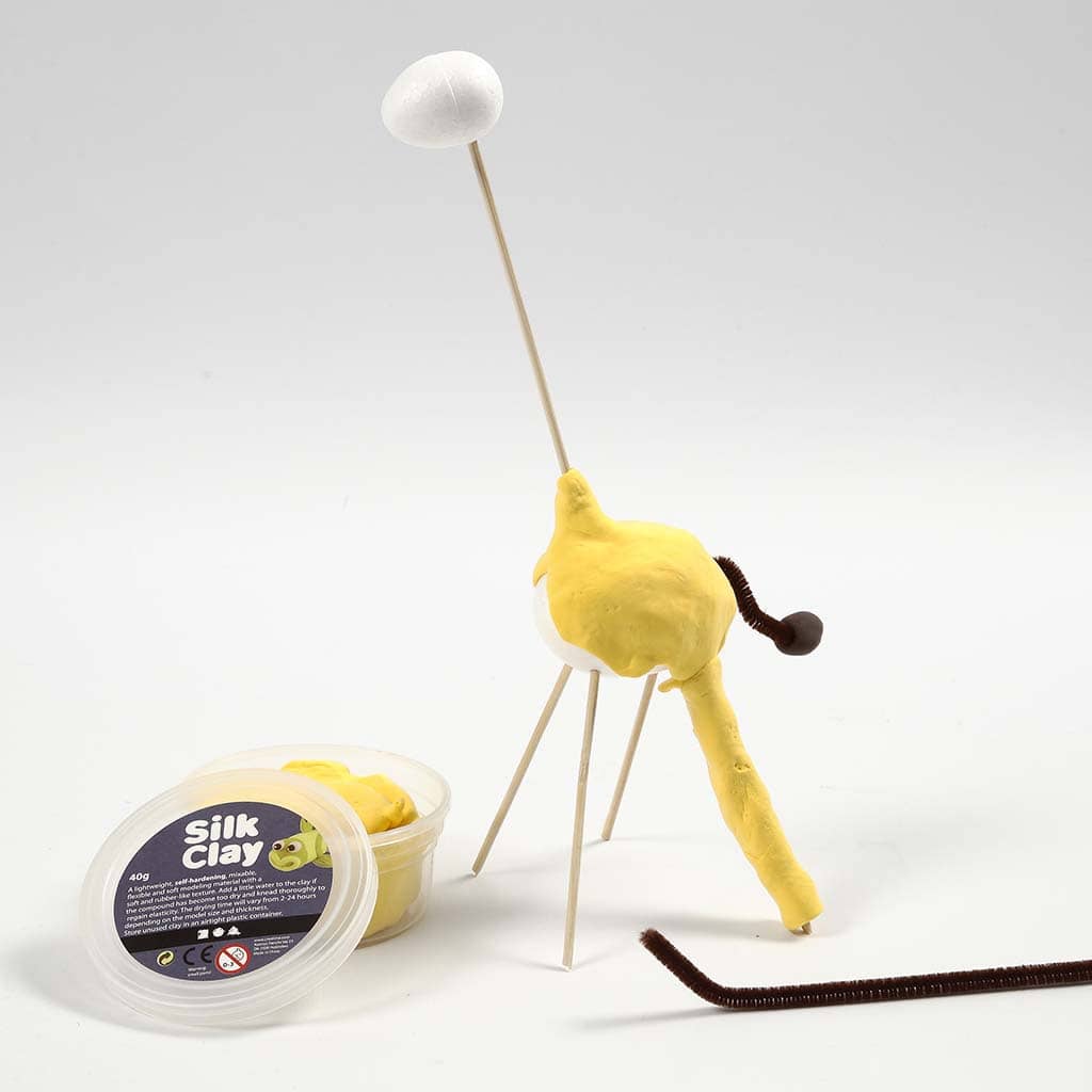 Knutselidee Silk Clay op styropor en bloemstokjes - Giraf
