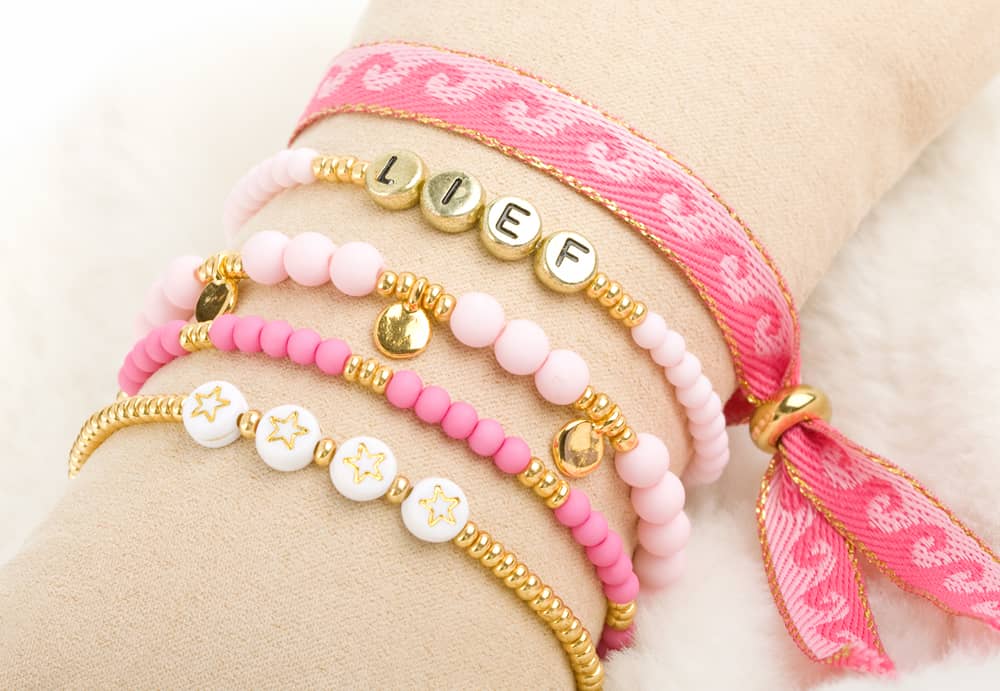 Sieraden maken met kinderen - Voorbeeld